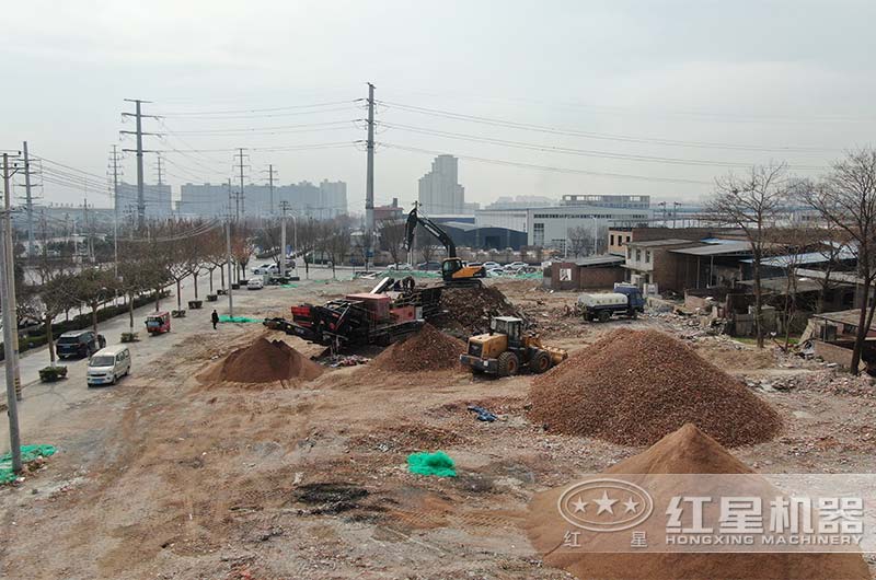 紅星機(jī)器移動(dòng)式破碎站在西安 紅星機(jī)器移動(dòng)式破碎站在西安