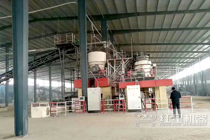 圓錐破碎機生產(chǎn)石子現(xiàn)場 圓錐破碎機生產(chǎn)石子現(xiàn)場